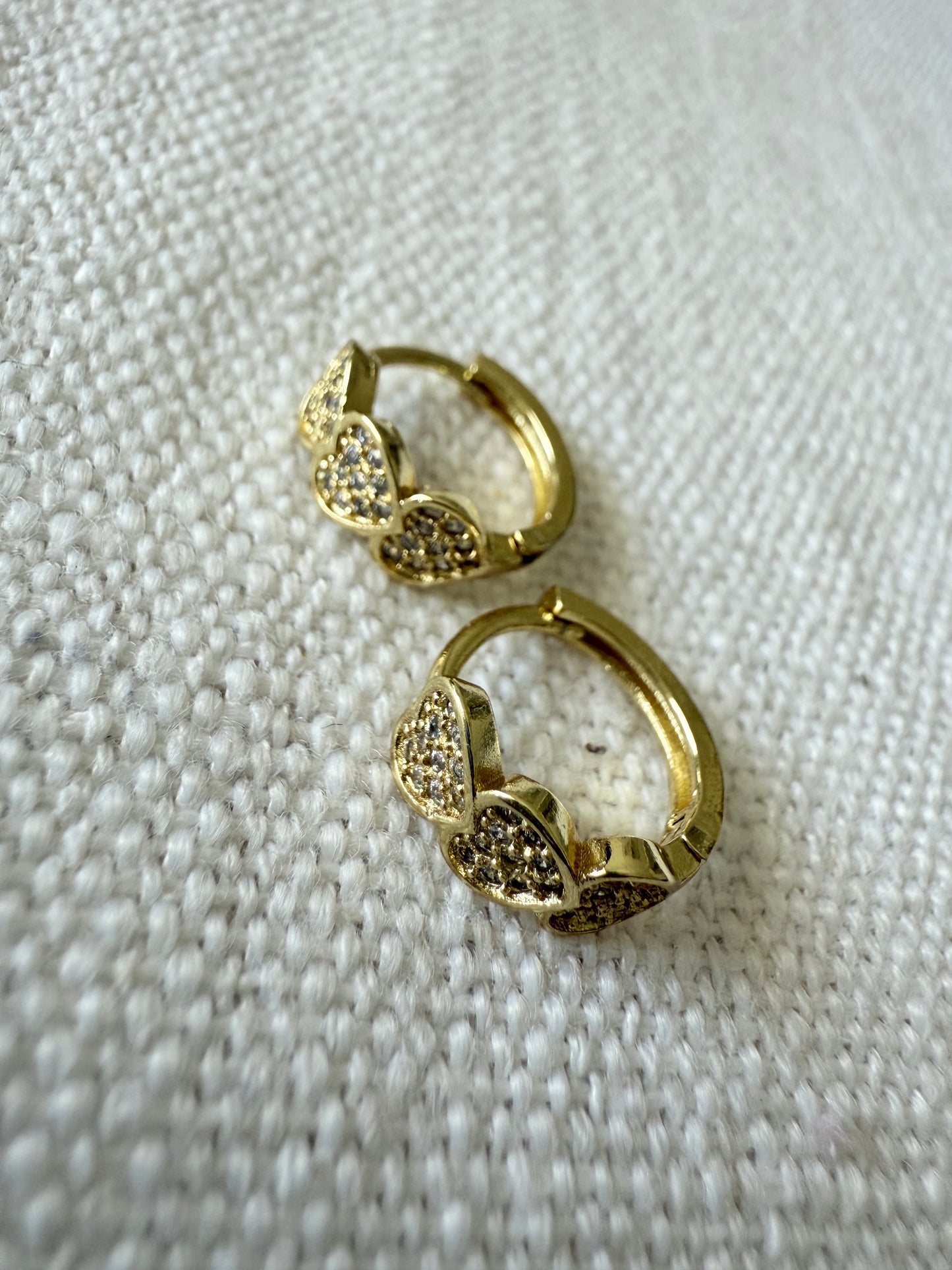 Argollas con 3 corazones