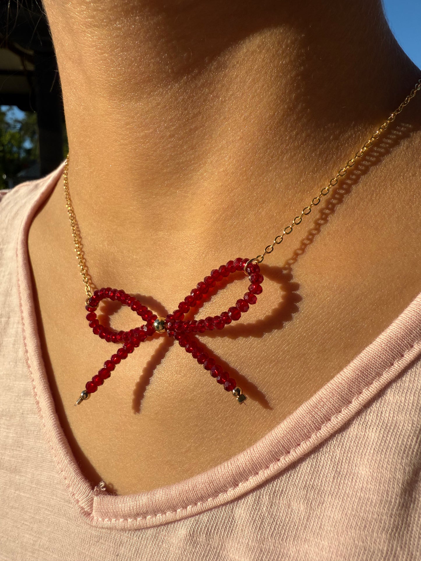 Cadena con lazo de cristal