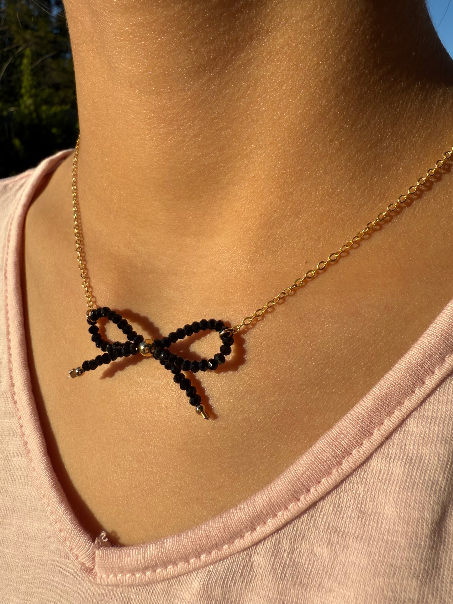 Cadena con lazo de cristal