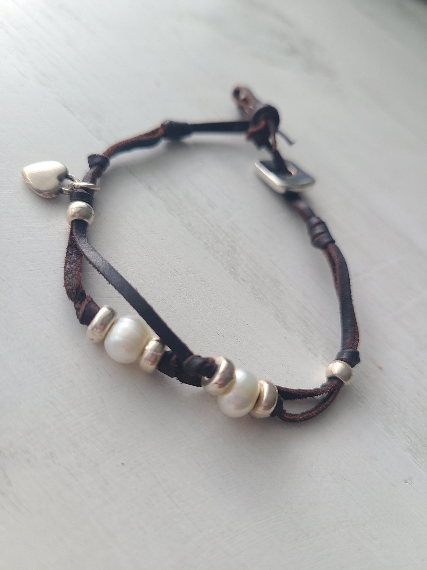 Pulseras de cuero