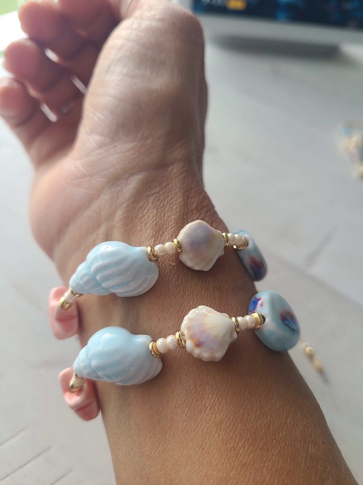 Tulún (cada una $25)