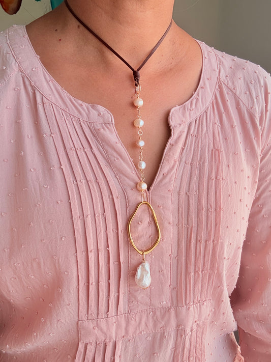 Perlas en cuero
