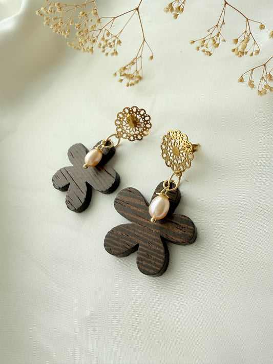 Aretes