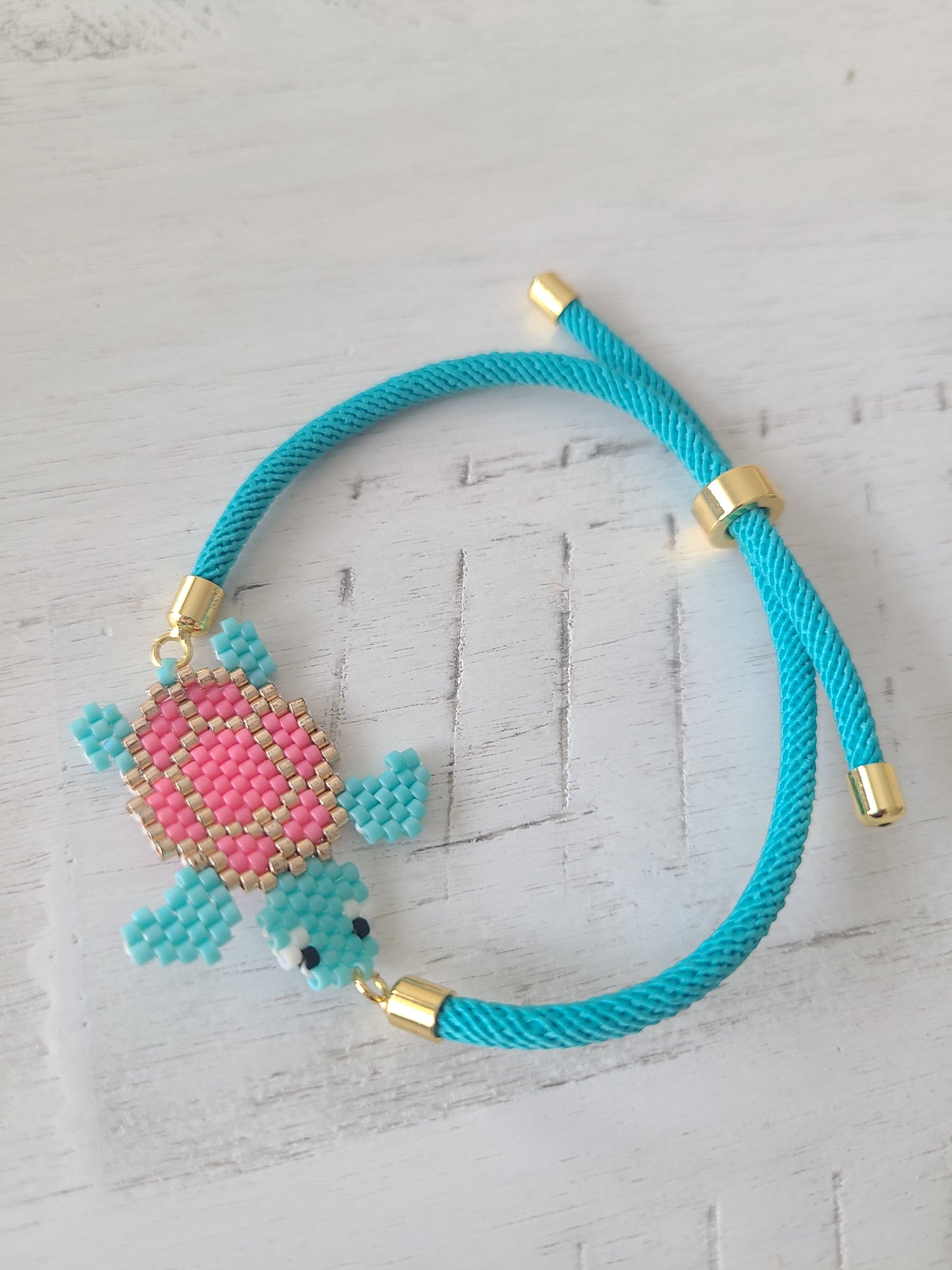 Pulsera ajustable